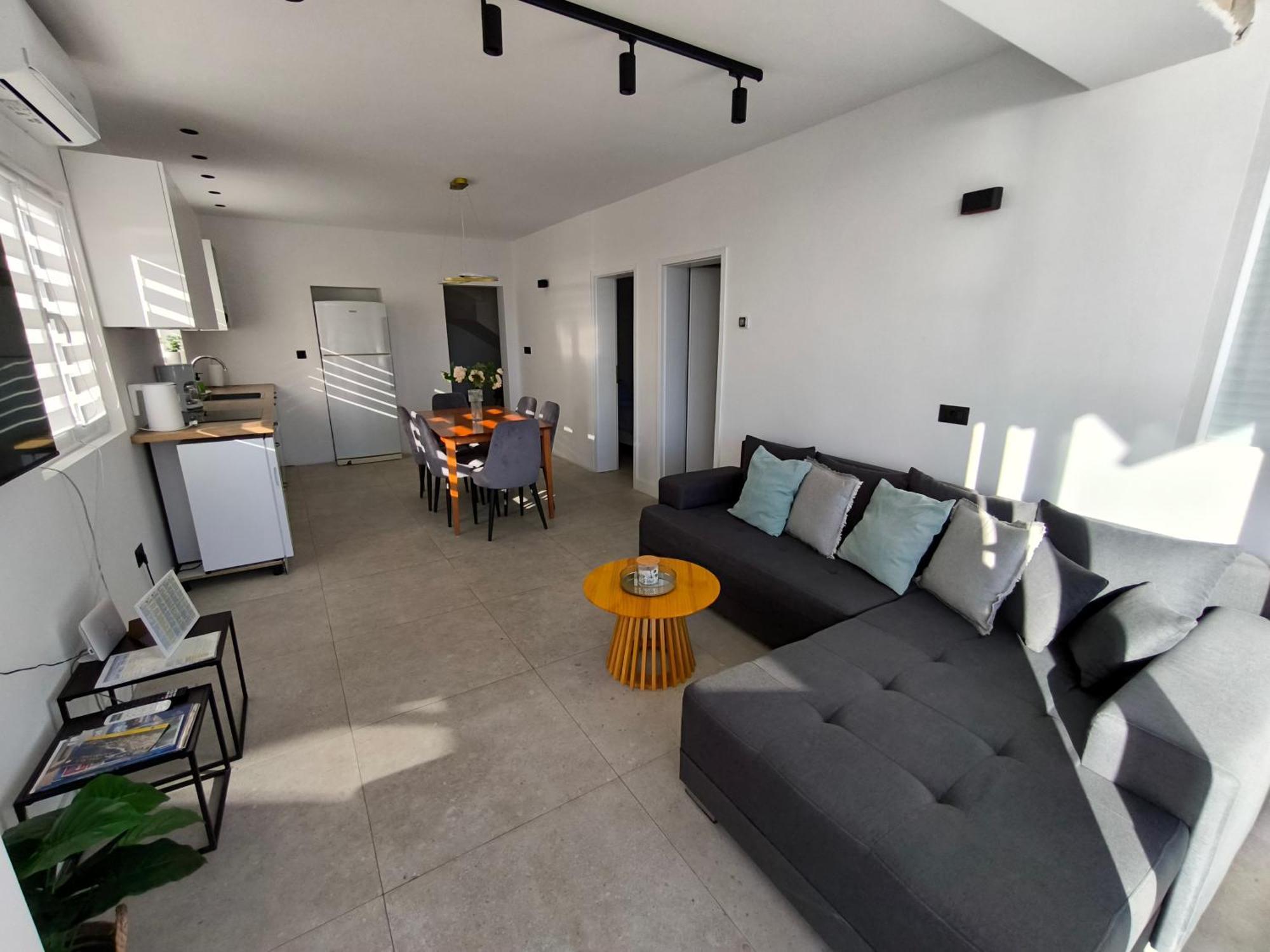 Astramaris Apartments Donji Okrug  Extérieur photo