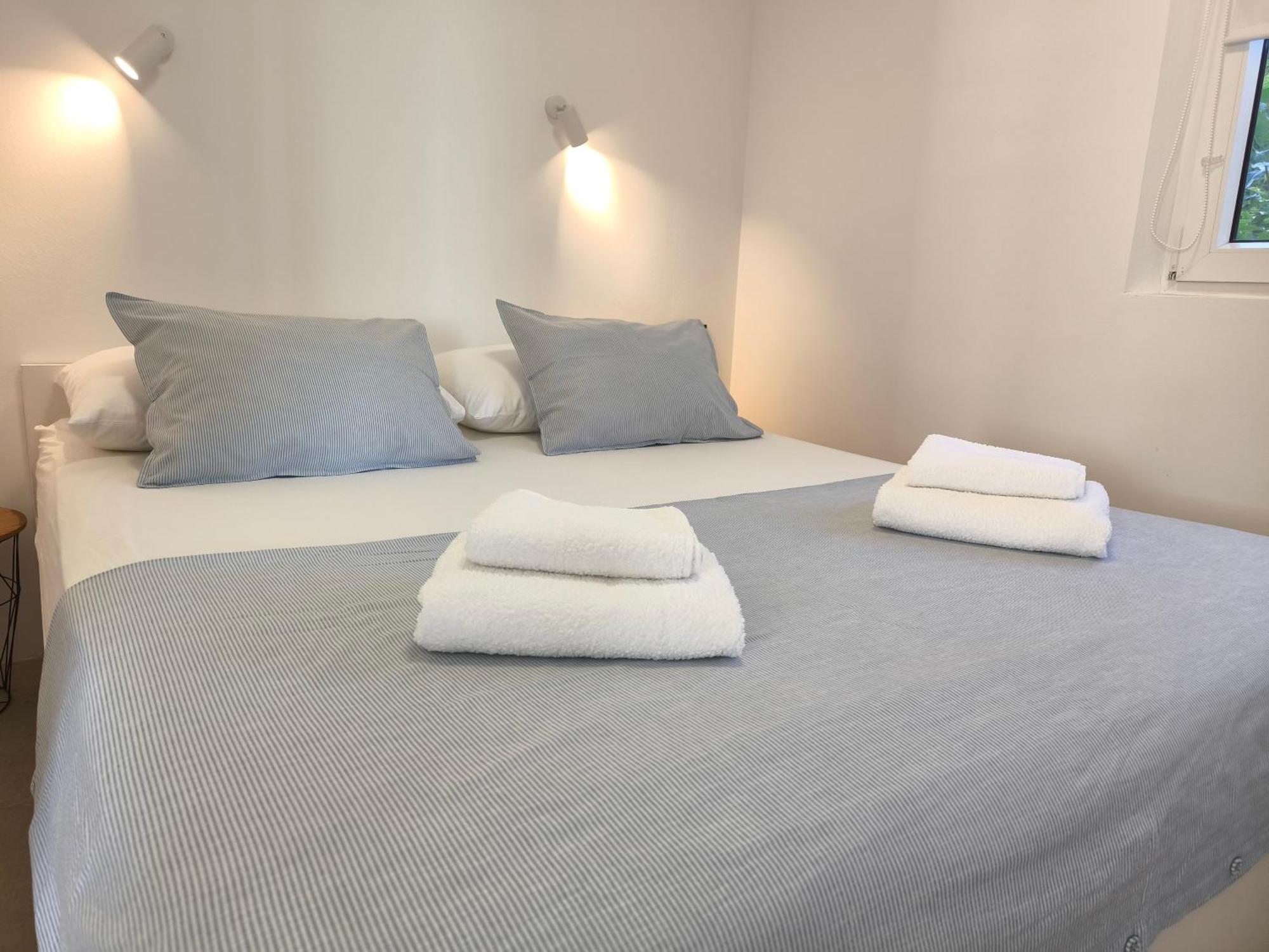 Astramaris Apartments Donji Okrug  Extérieur photo