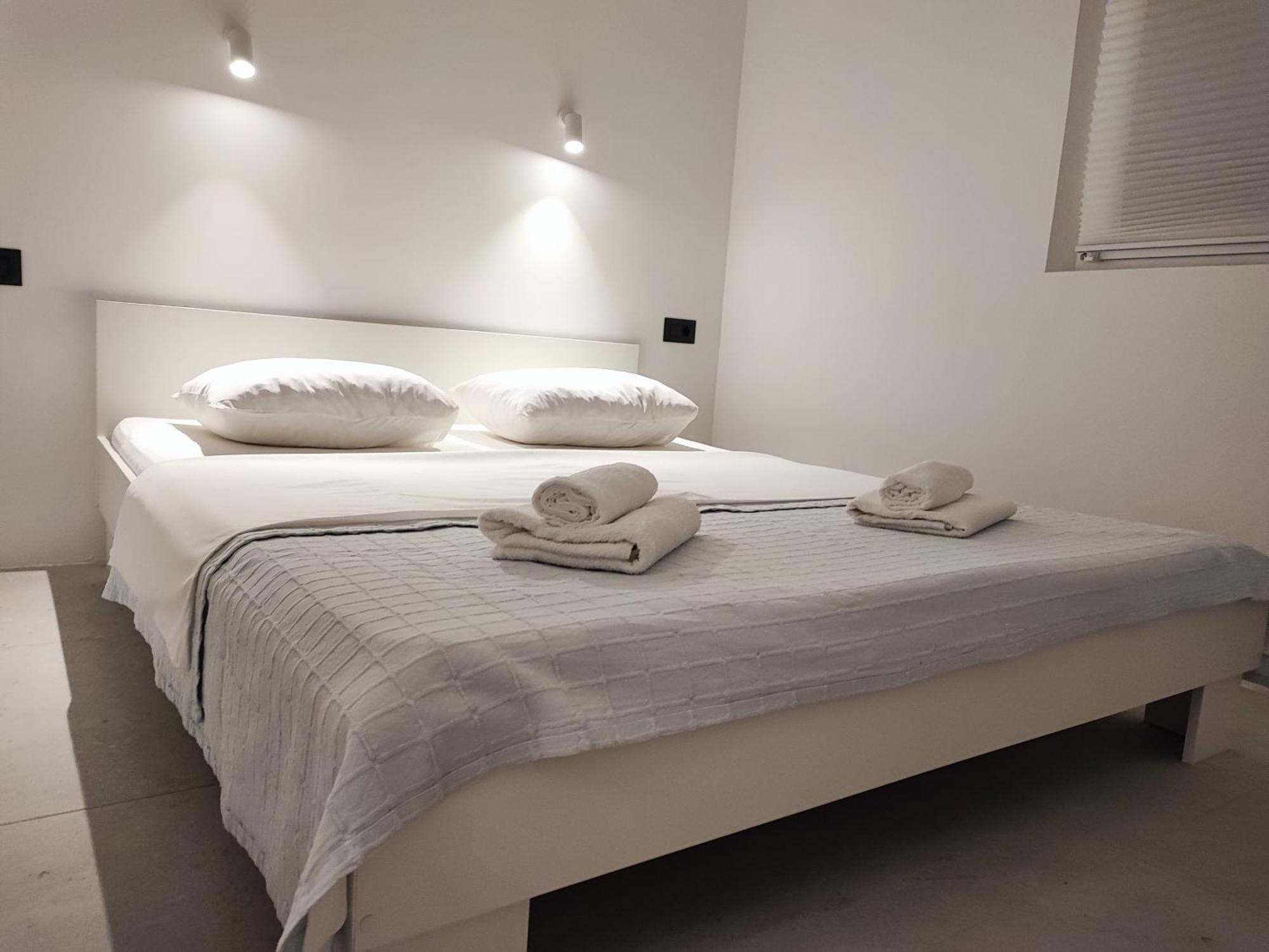 Astramaris Apartments Donji Okrug  Extérieur photo